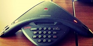 Telefon, skype, telefonie, komunikace na dálku, dálková komunikace, tele, telekonference